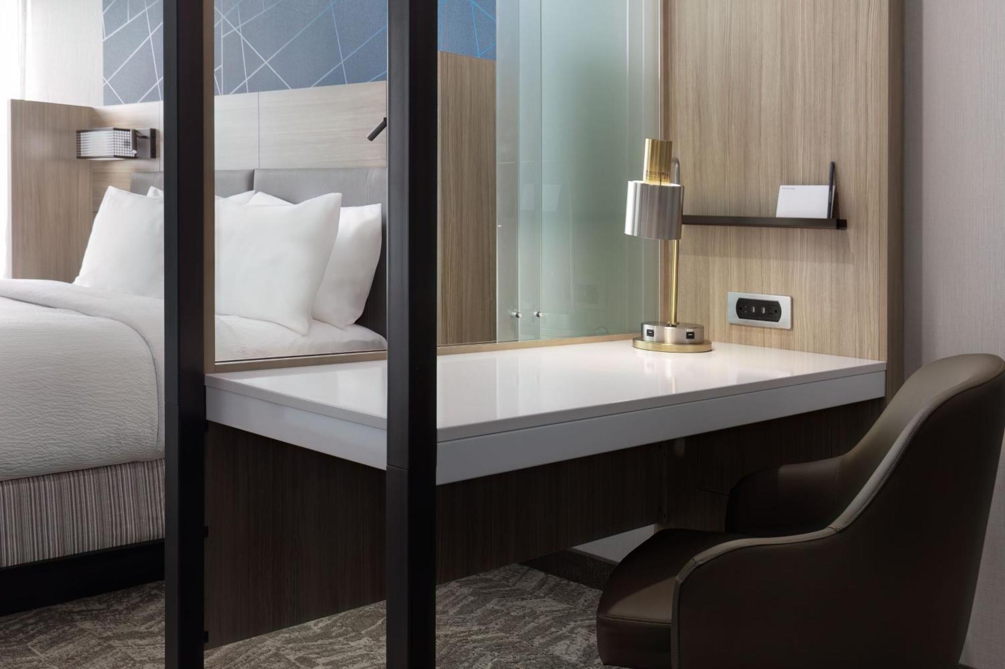 Springhill Suites By Marriott Pleasanton Dış mekan fotoğraf